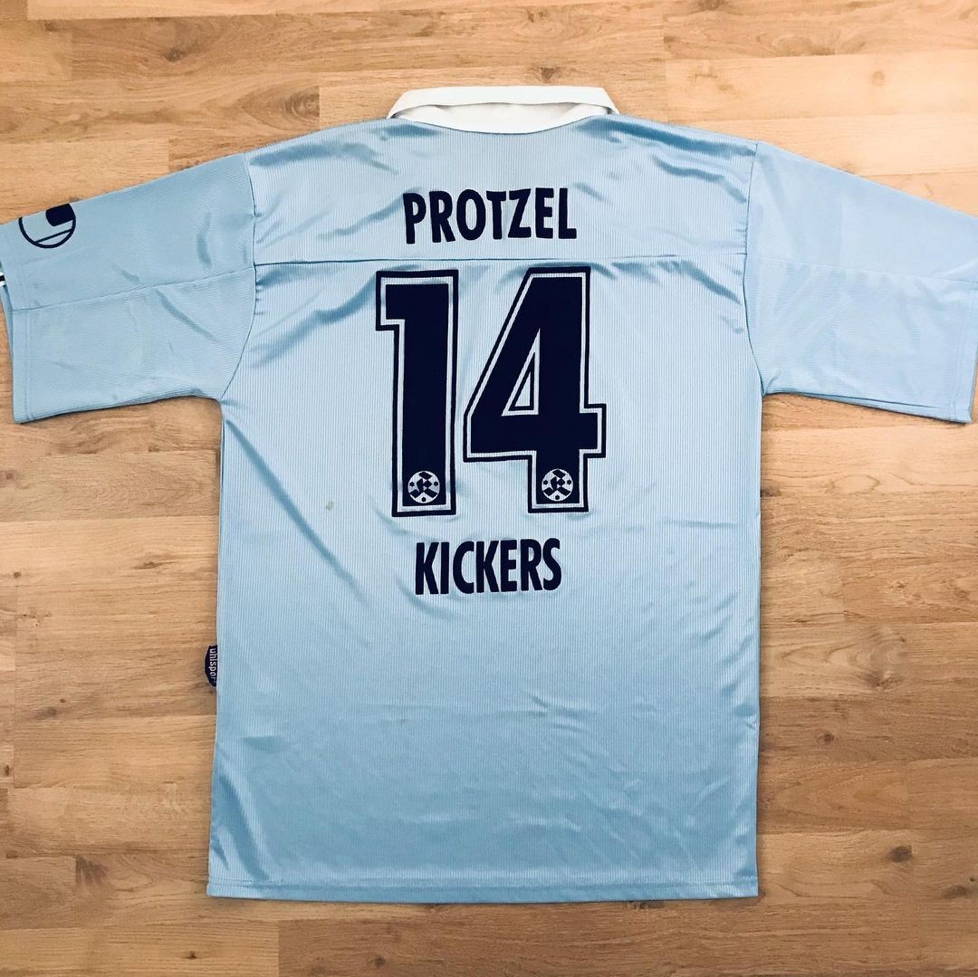 Stuttgarter Kickers 2001-02 Home Kit