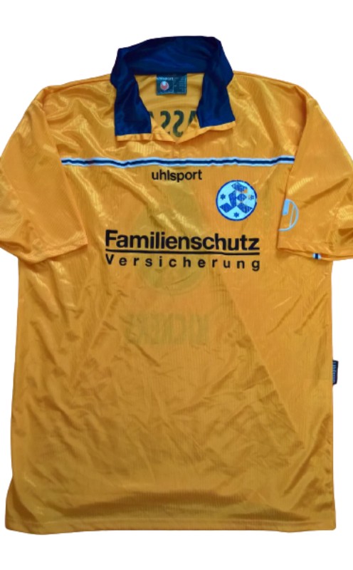 Stuttgarter Kickers 2001-02 Away Kit