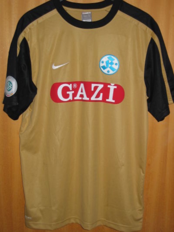 Stuttgarter Kickers 2009-10 GK 1 Kit