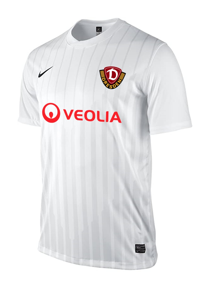 Dynamo Dresden 2011-12 Away Kit