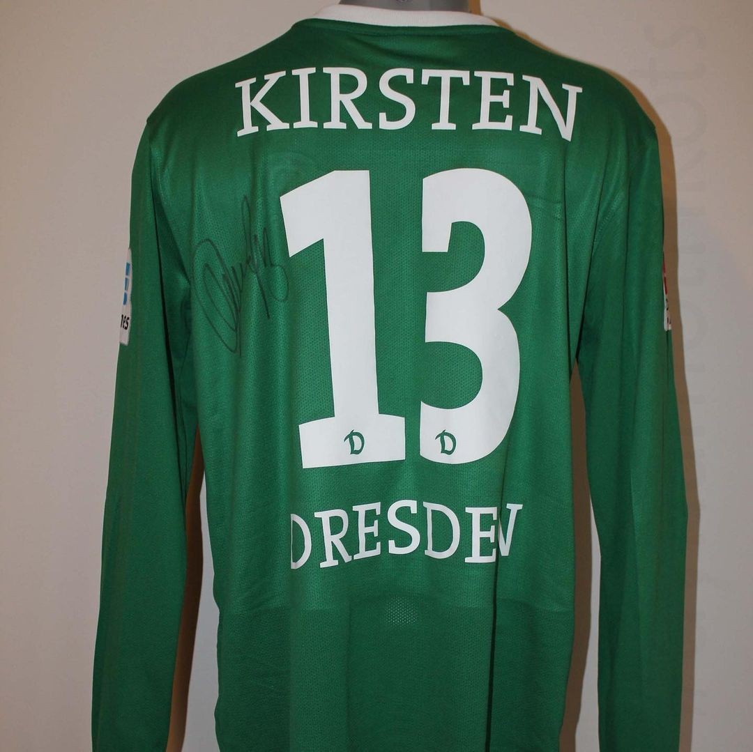 Dynamo Dresden 2012-13 GK 1 Kit