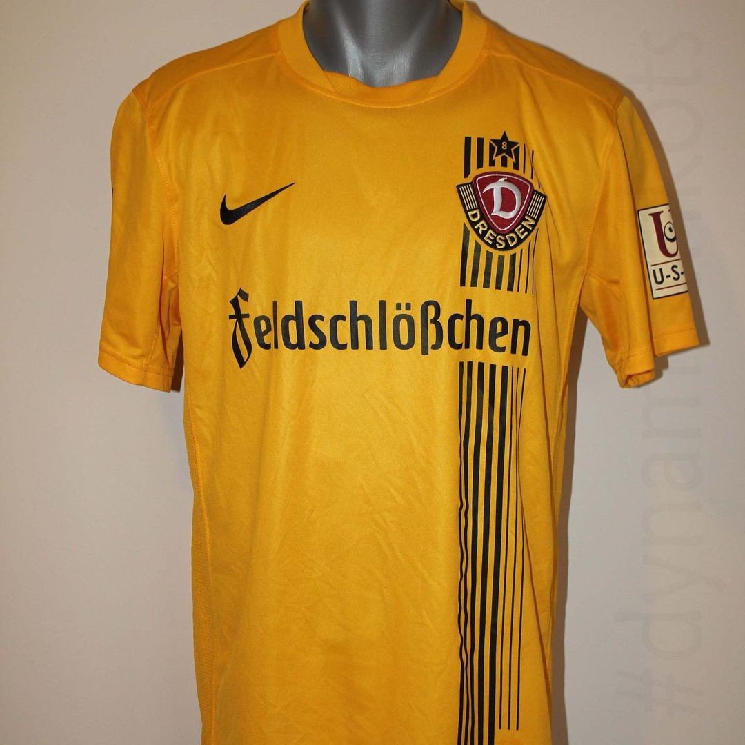 Dynamo Dresden 2014-15 Home V2 Kit