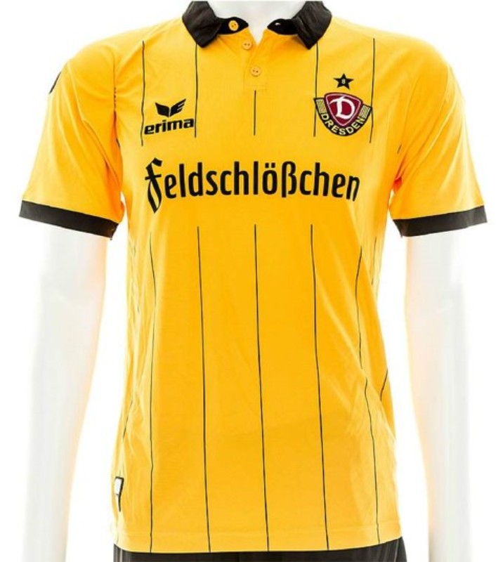 Dynamo Dresden 2015-16 Home Kit