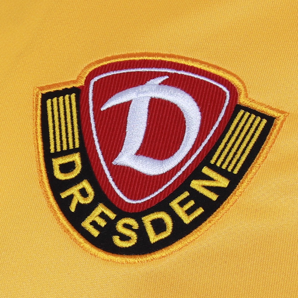 Dynamo Dresden 2021-22 Home Kit