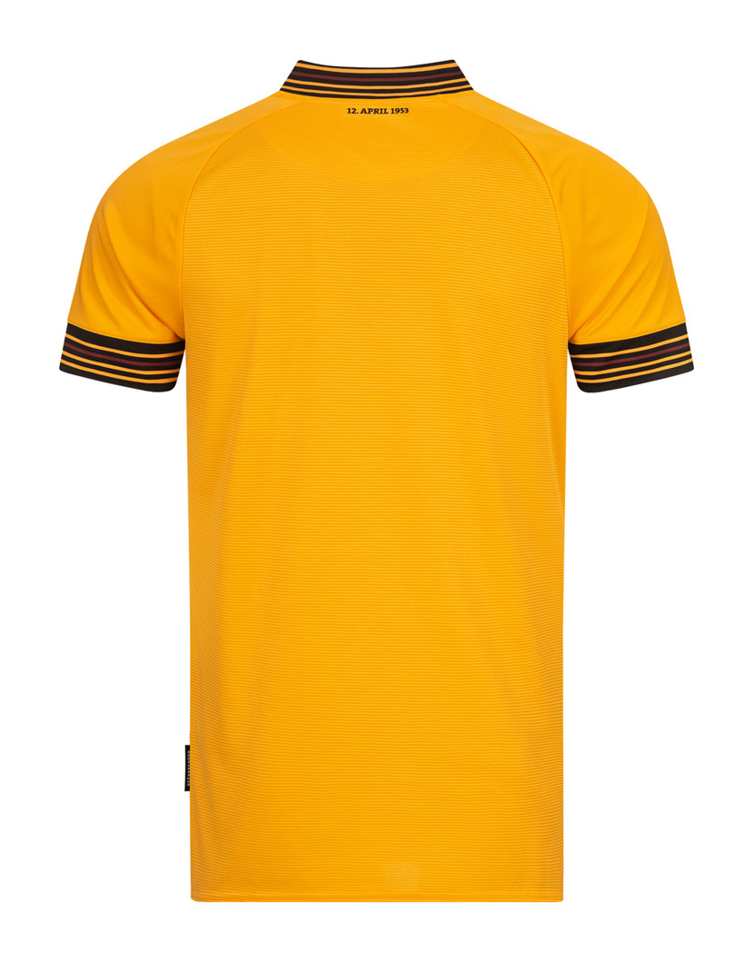 Dynamo Dresden 2022-23 Home Kit