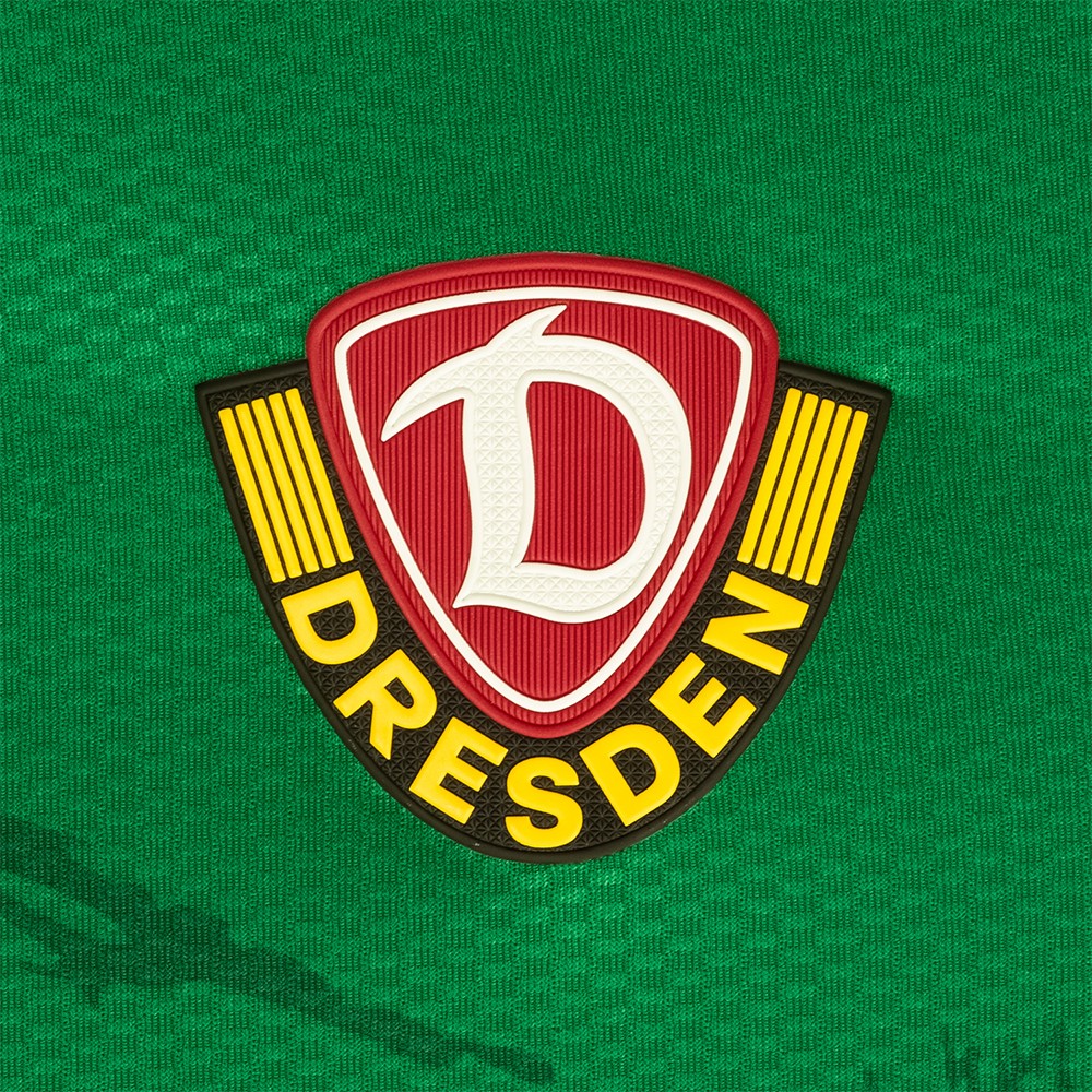 Dynamo Dresden 2024-25 GK 1 Kit