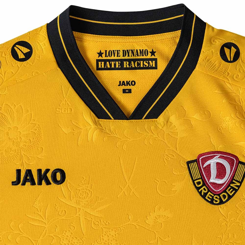 Dynamo Dresden 2025-26 Home Kit