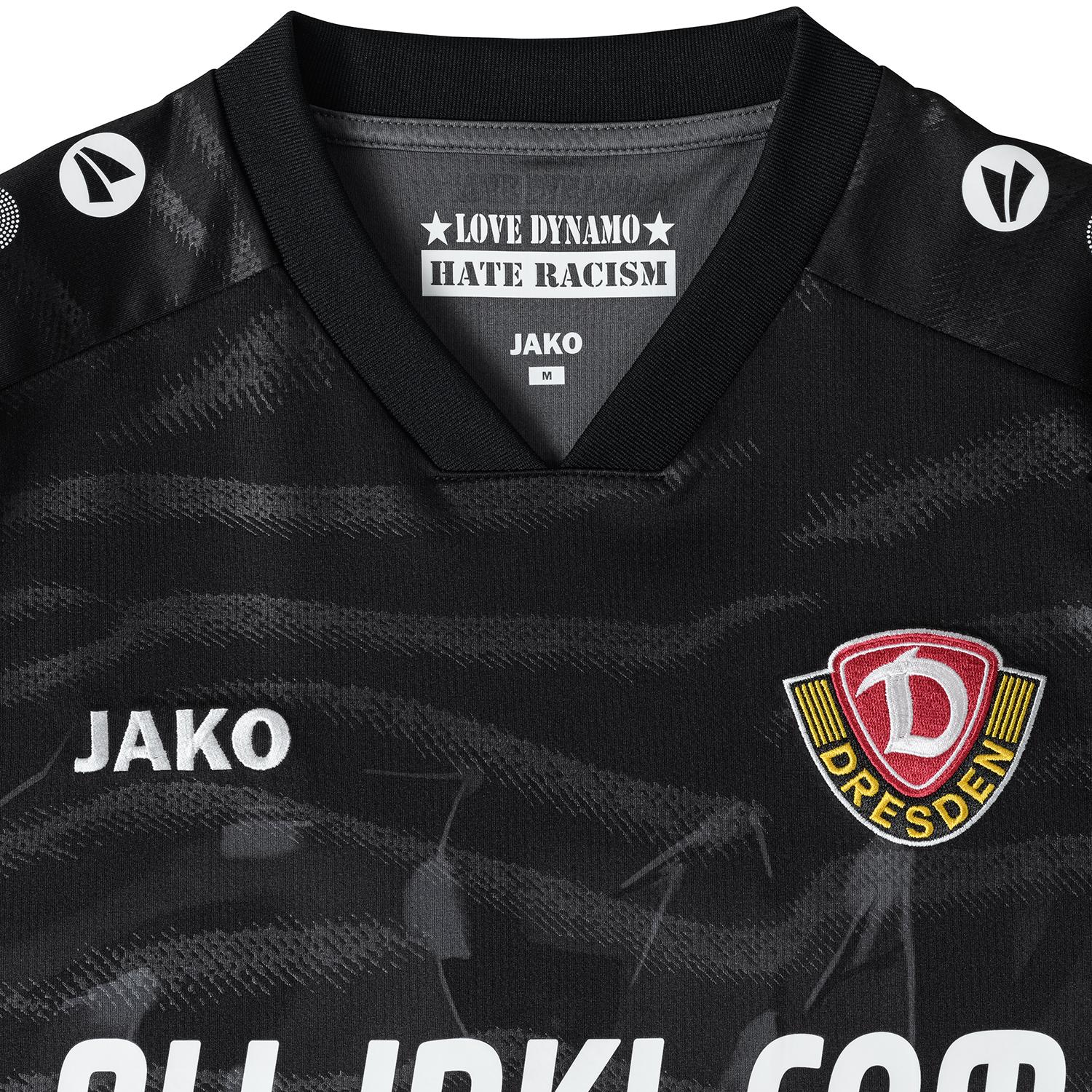 Dynamo Dresden 2025-26 Away Kit