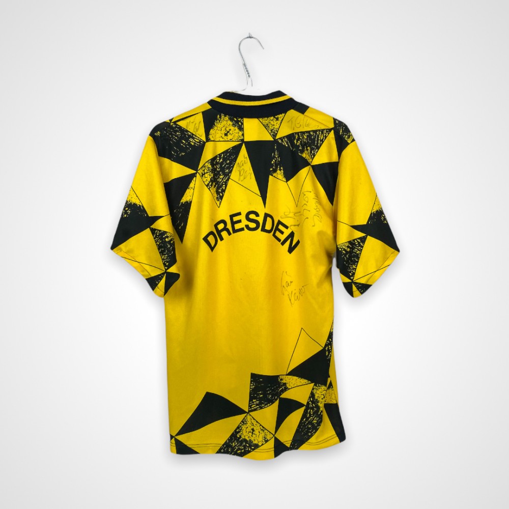 Dynamo Dresden 1995-96 Home Kit