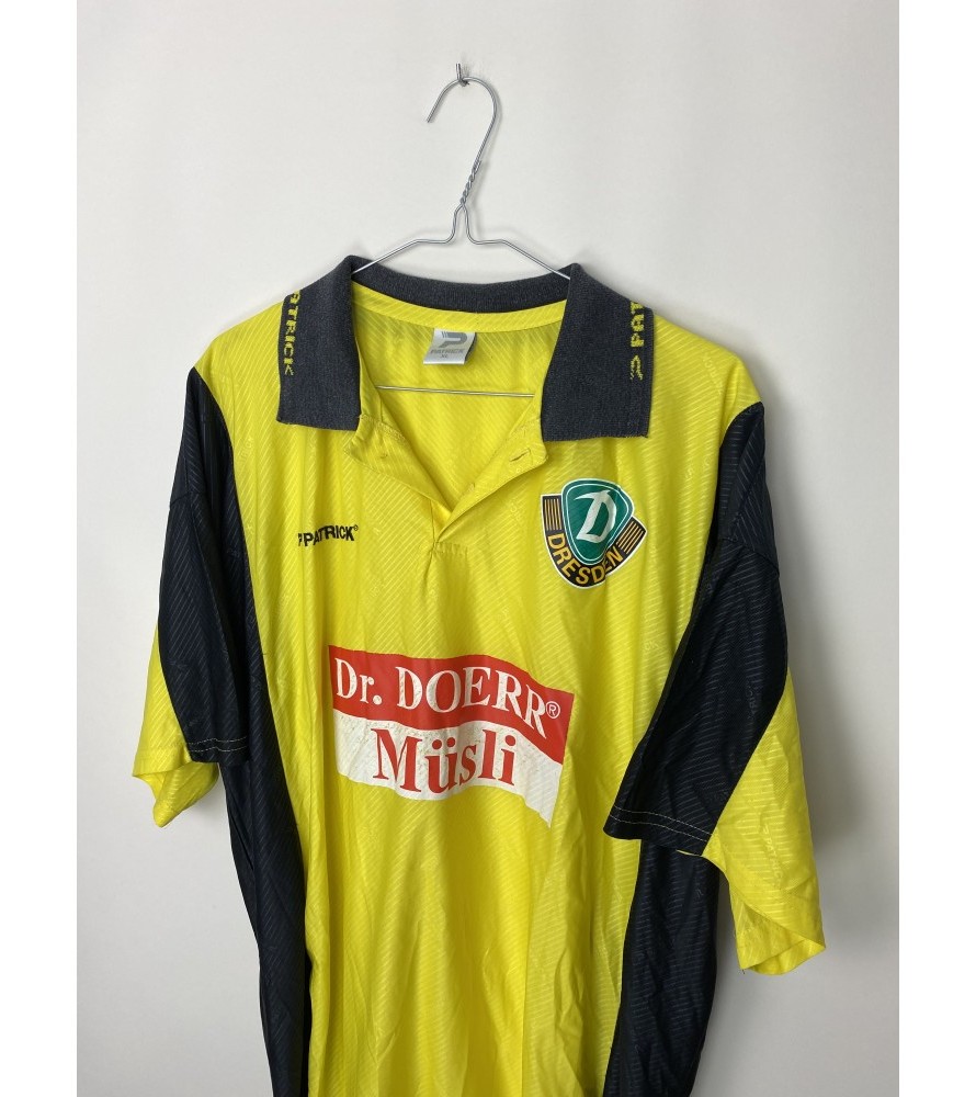 Dynamo Dresden 1997-98 Home Kit