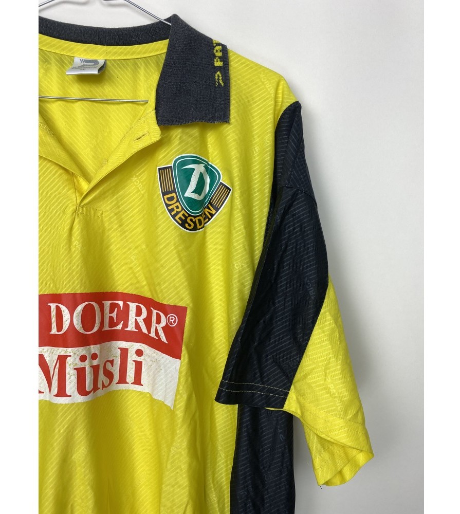 Dynamo Dresden 1997-98 Home Kit