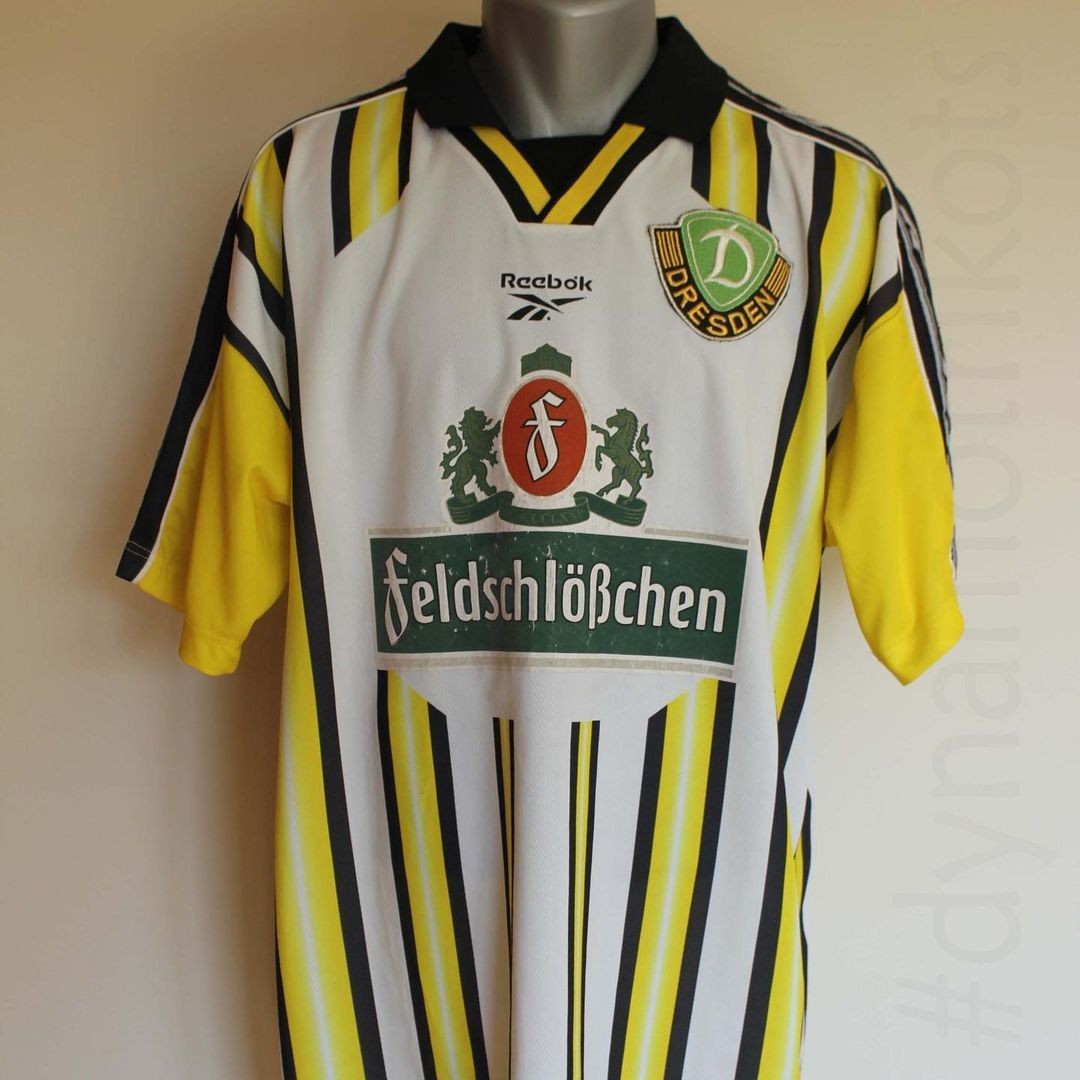 Dynamo Dresden 2000-01 Home Kit