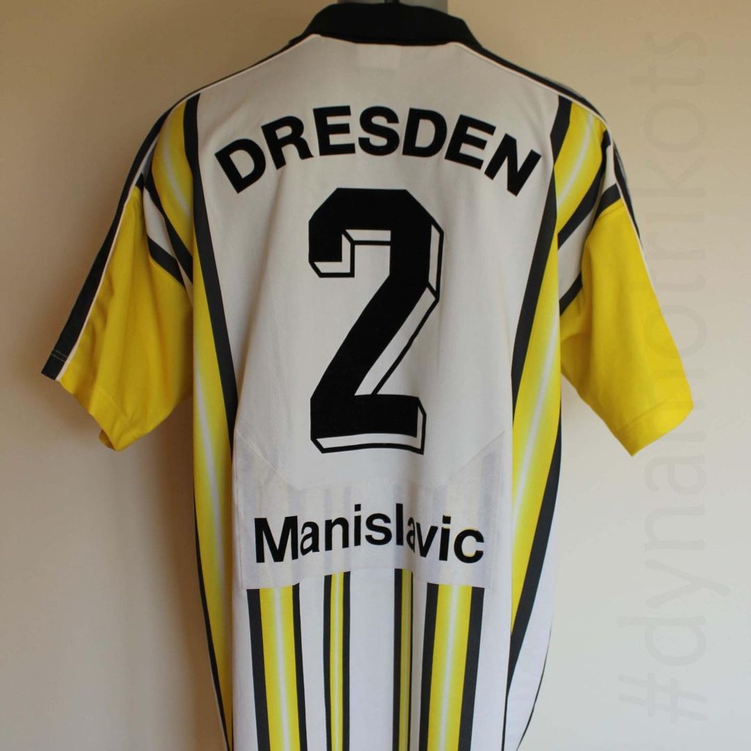Dynamo Dresden 2000-01 Home Kit