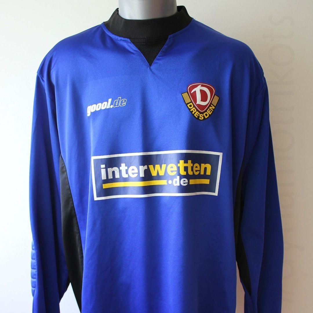 Dynamo Dresden 2004-05 GK 1 Kit