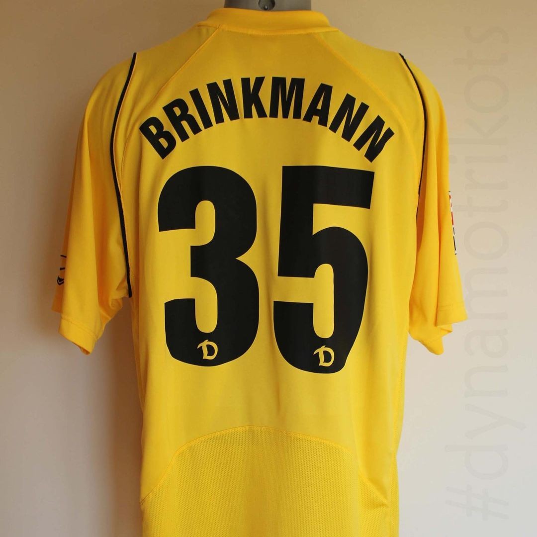 Dynamo Dresden 2005-06 Home Kit