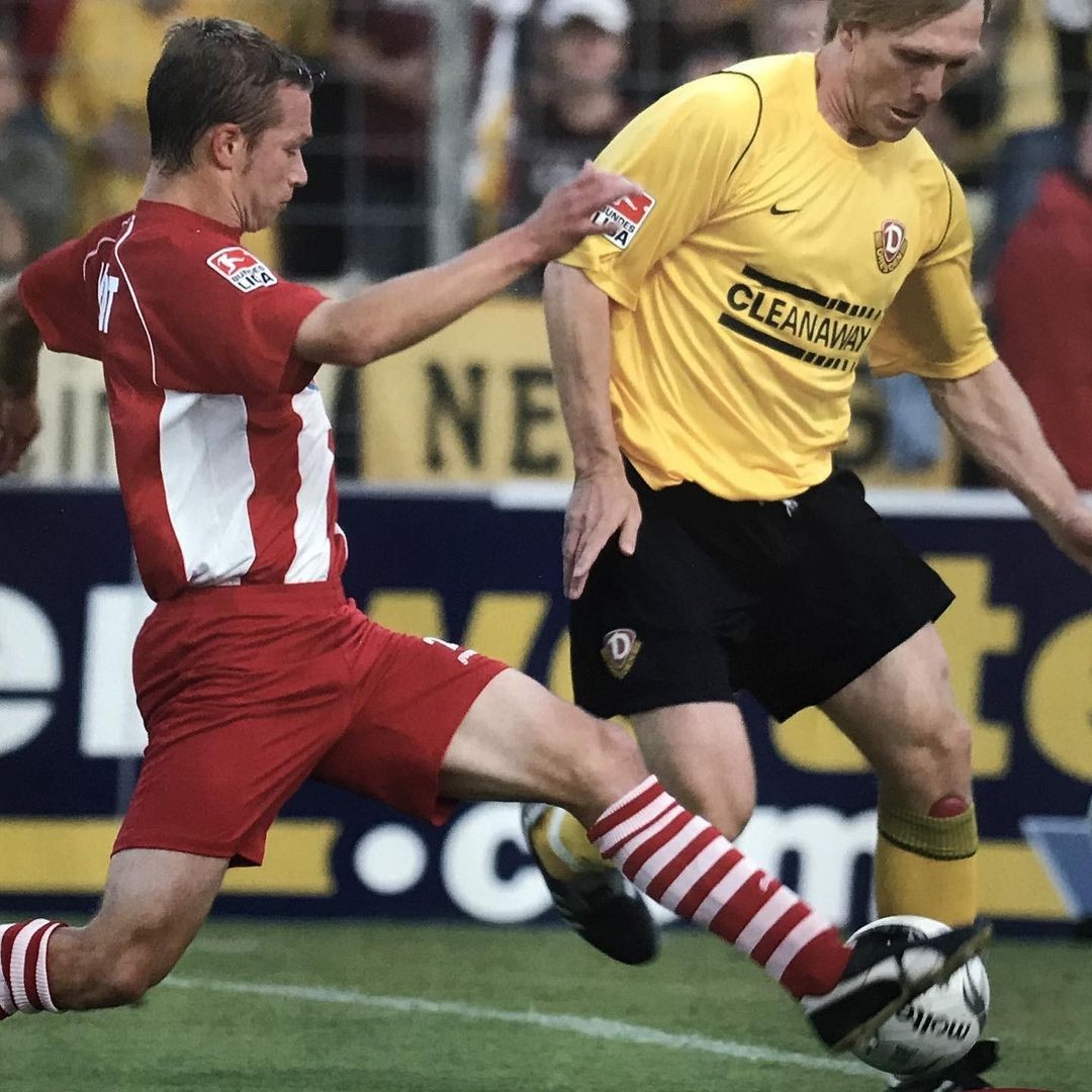 Dynamo Dresden 2005-06 Home Kit