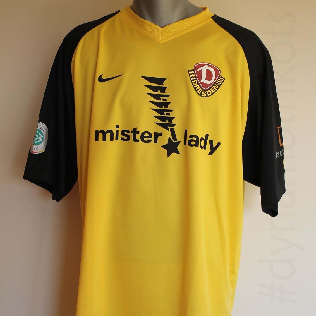 Dynamo Dresden 2006-07 Home V3 Kit