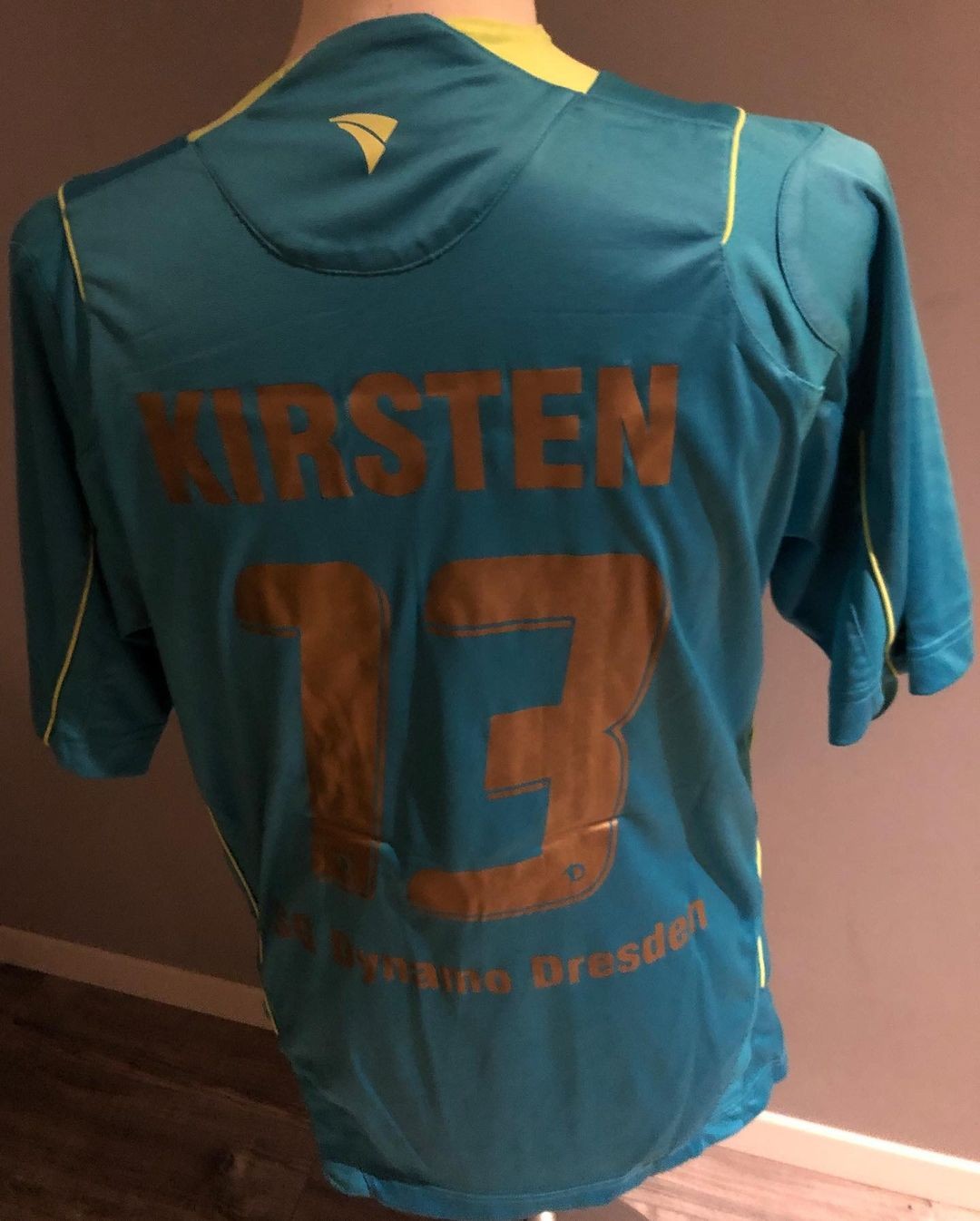 Dynamo Dresden 2008-09 GK 2 Kit