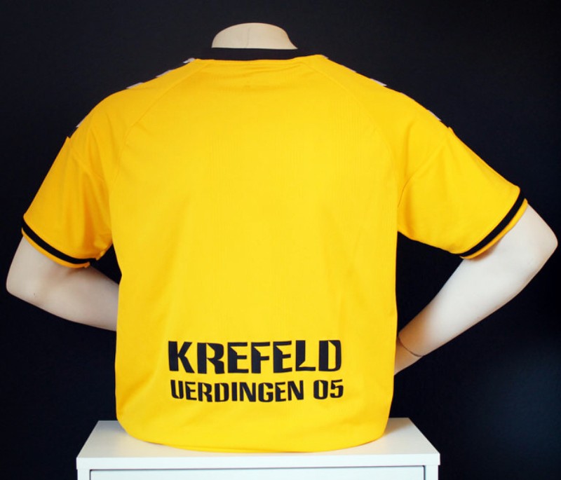KFC Uerdingen 2014-15 Away Kit