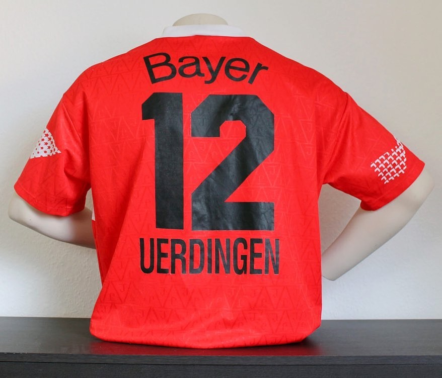 FC Bayer 05 Uerdingen 1992-93 Home 2 Kit