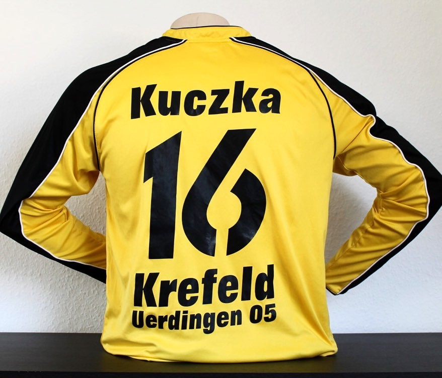 KFC Uerdingen 2009-10 Away Kit