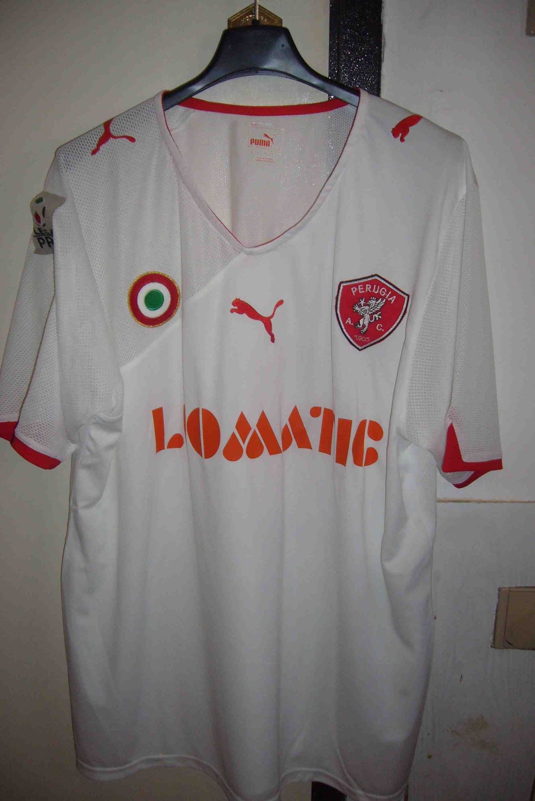 Perugia 2011-12 Away Kit