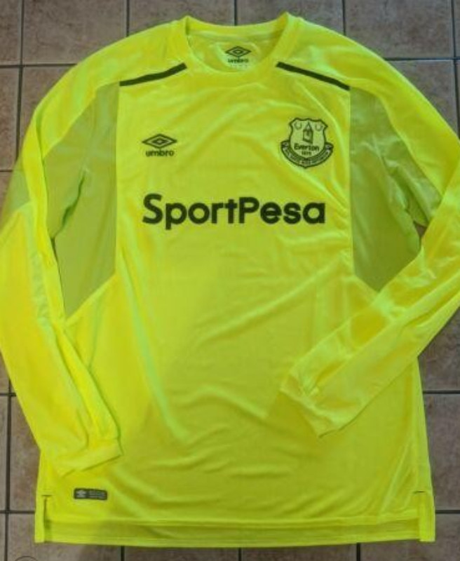 Everton FC 2017-18 GK Third Kit