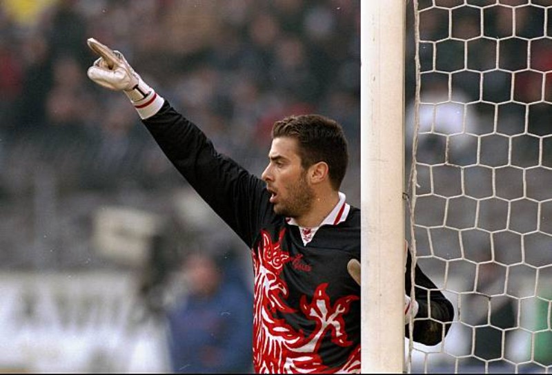 Perugia 1999-00 GK 4 Kit