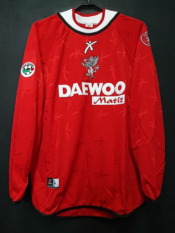 Perugia 2001-02 Home Kit