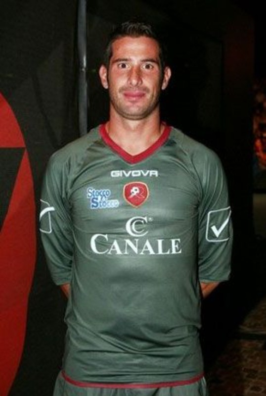 Reggina 2011-12 GK Home Kit