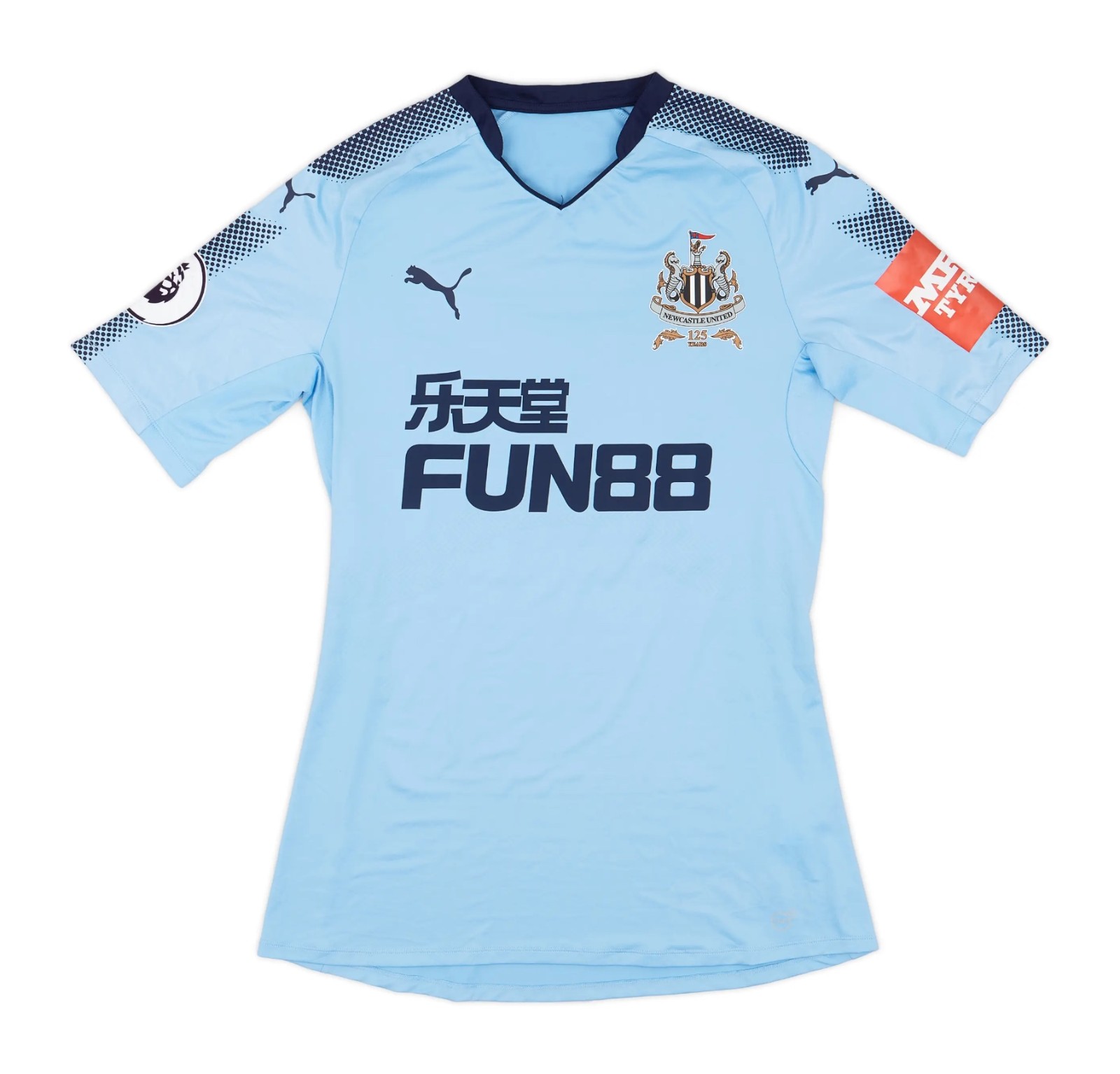Newcastle United 2017-18 Away Kit