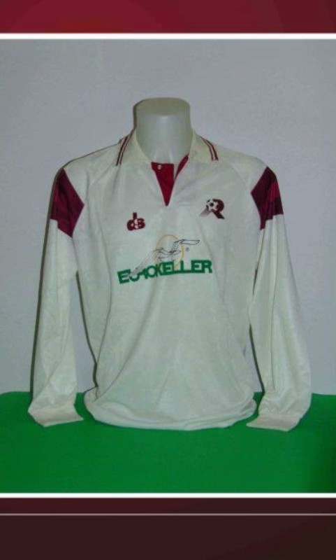Reggina 1994-95 Away Kit