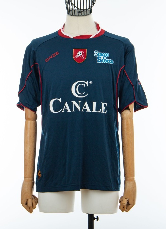 Reggina 2010-11 Third Kit