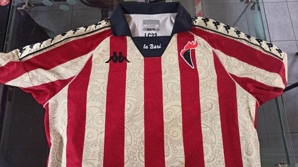 SSC Bari 2021-22 Special Kit