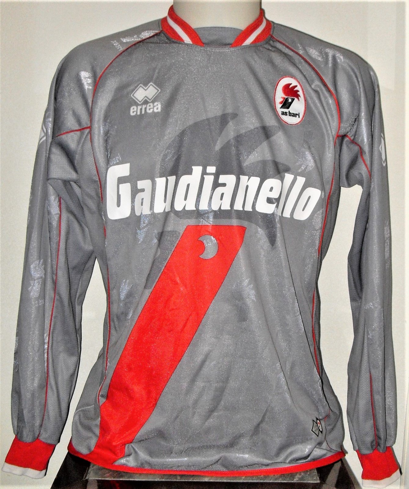 SSC Bari 2005-06 Third Kit