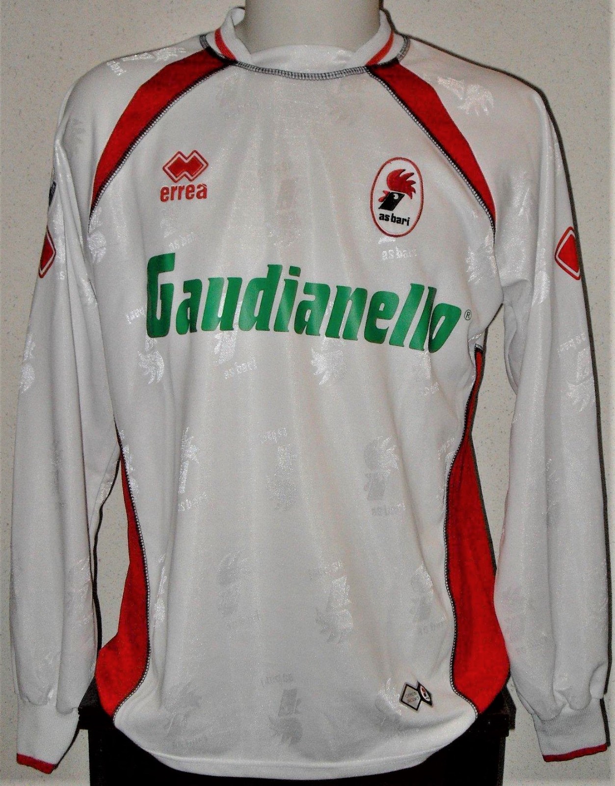 SSC Bari 2006-07 Home Kit