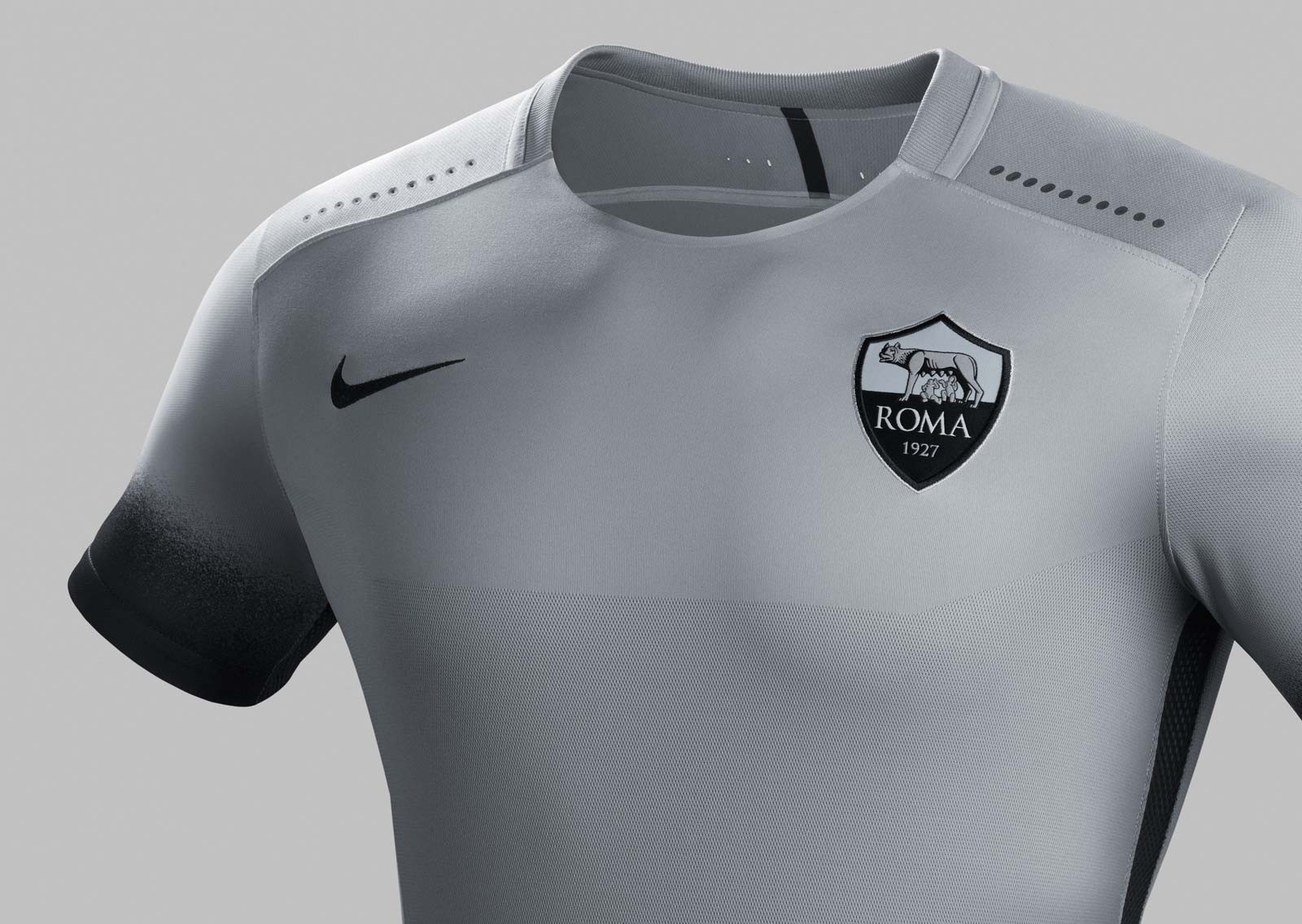 AS Roma 2015-16 Third Kit