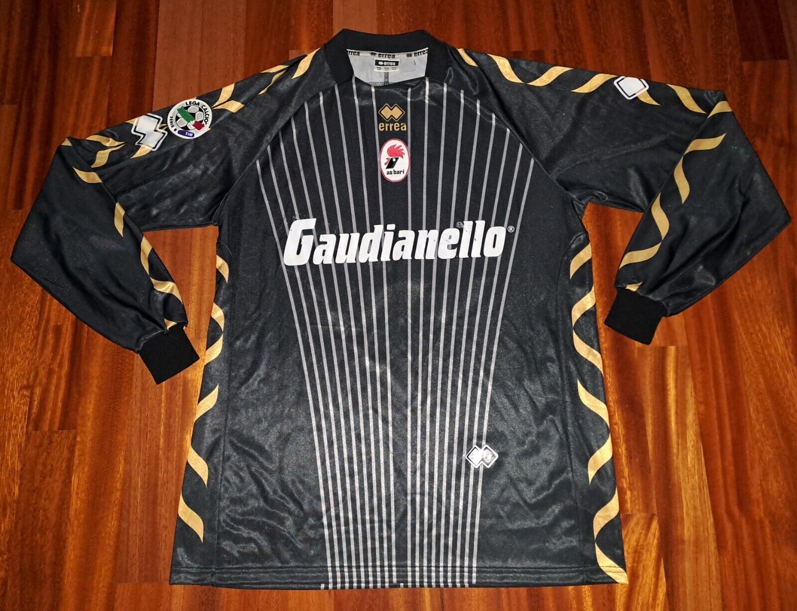 SSC Bari 2006-07 GK 1 Kit