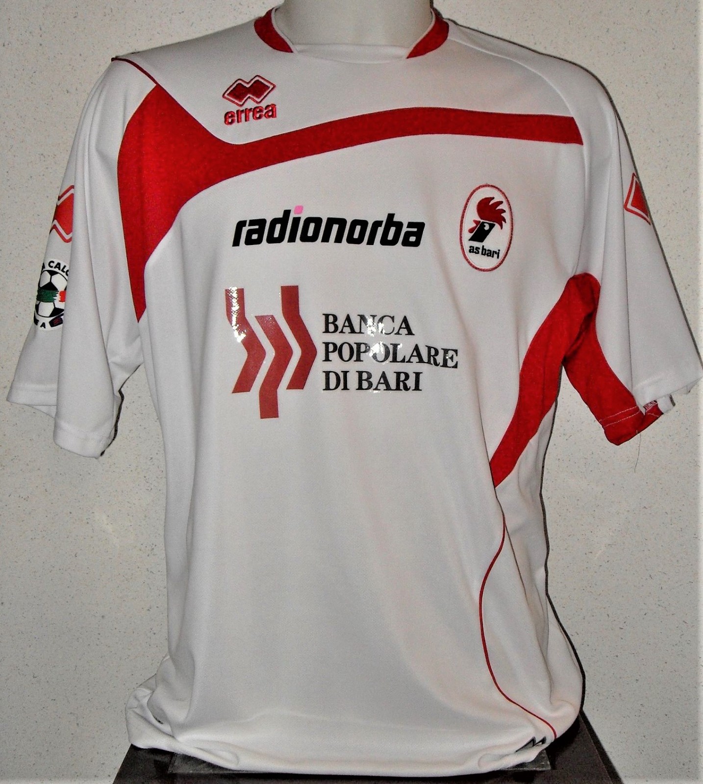 SSC Bari 2009-10 Home Kit