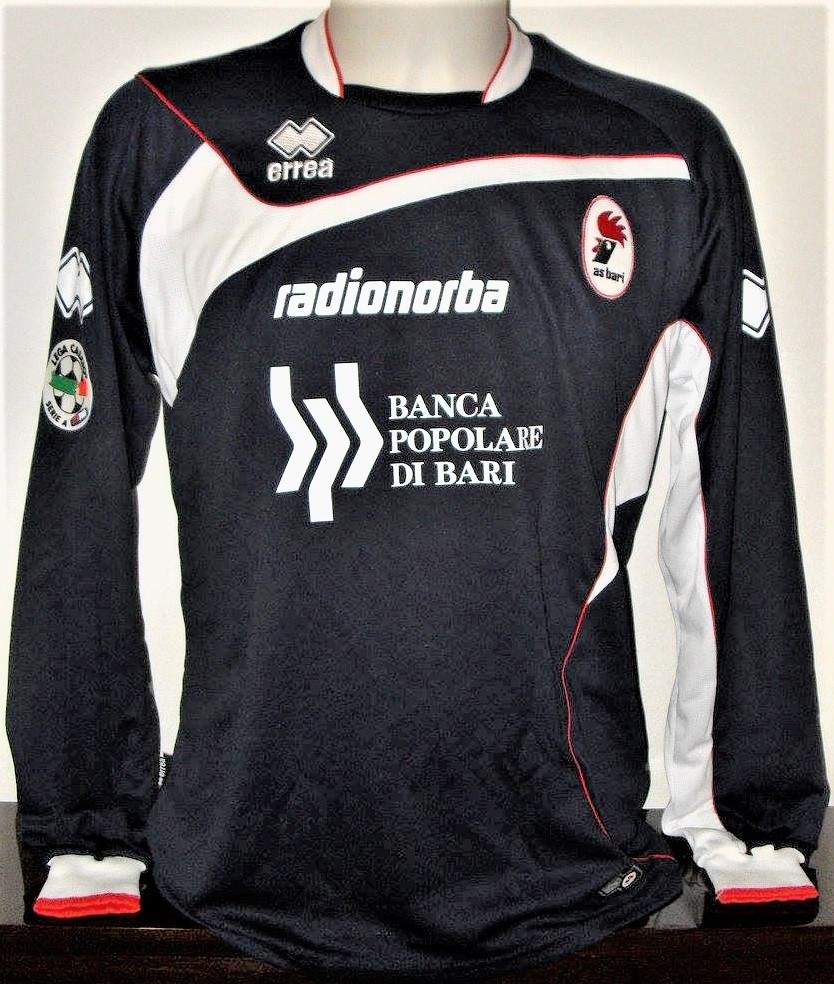 SSC Bari 2009-10 Third Kit