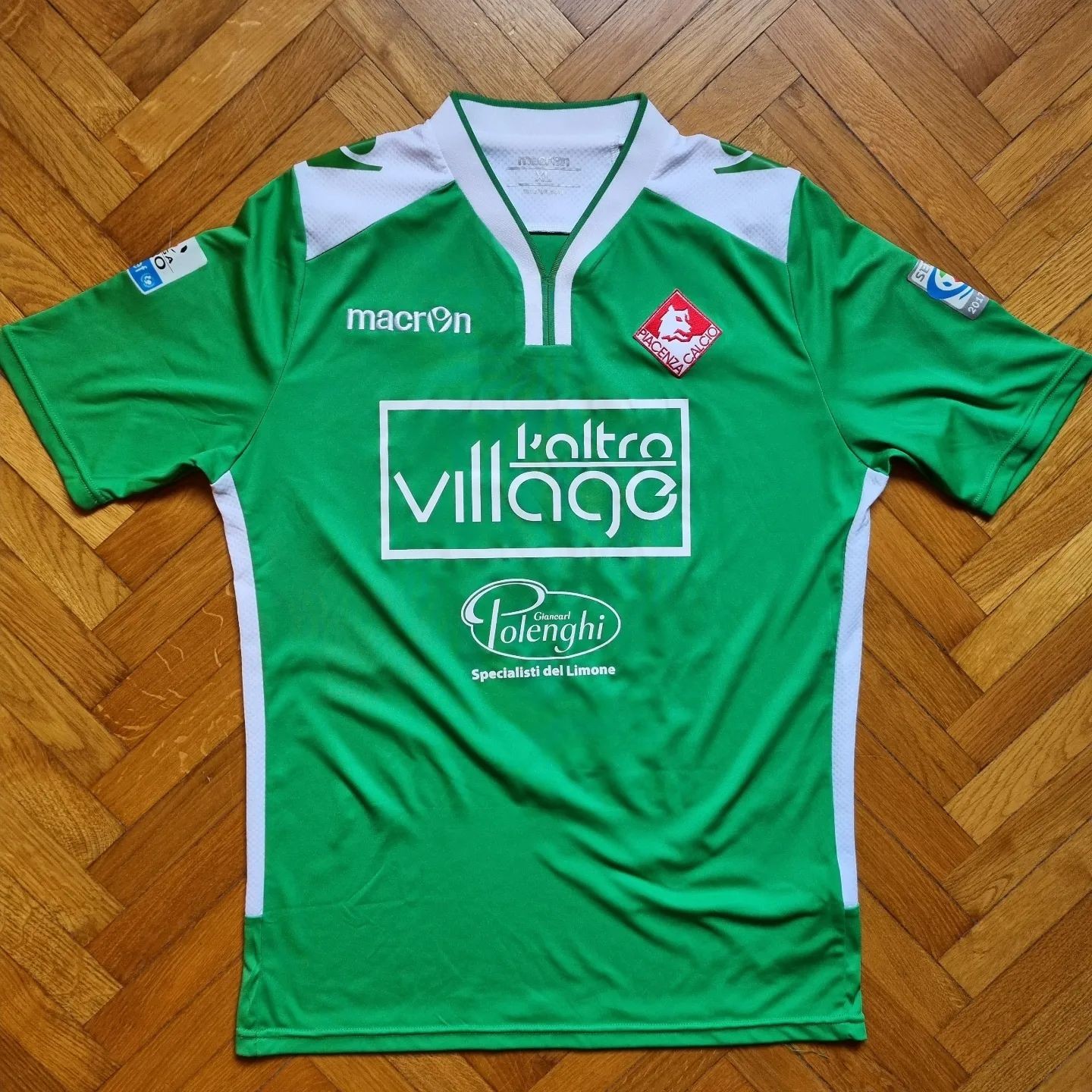 Piacenza 2017-18 GK 1 Kit