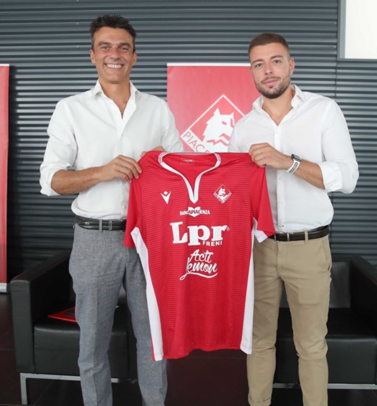 Piacenza 2021-22 Home Kit