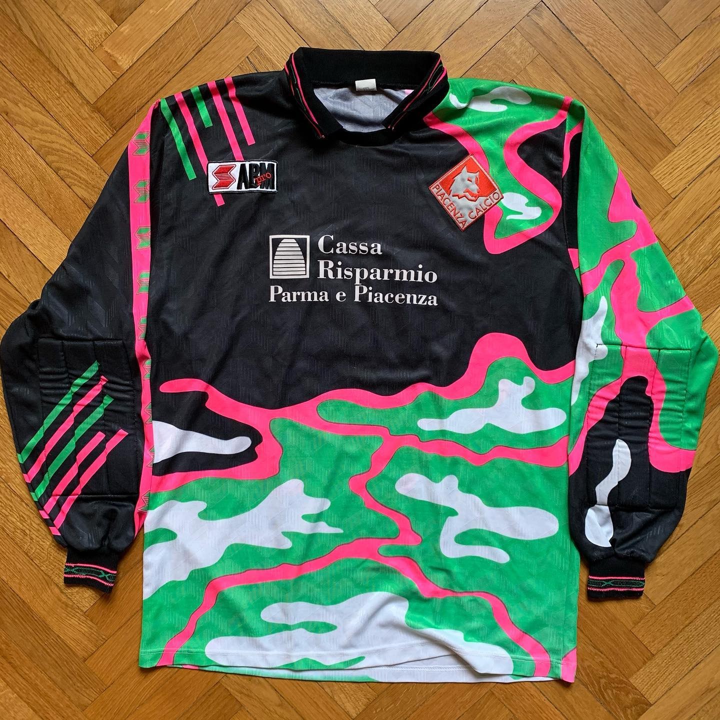 Piacenza 1993-94 GK 1 Kit