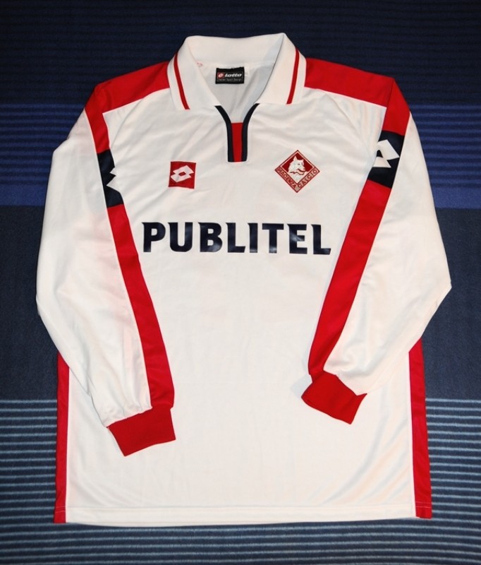 Piacenza 2001-02 Away Kit