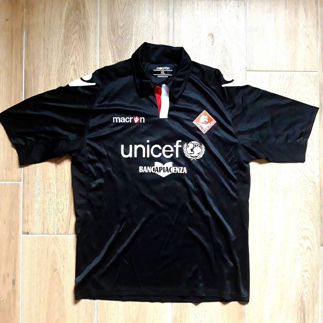 Piacenza 2010-11 Third Kit