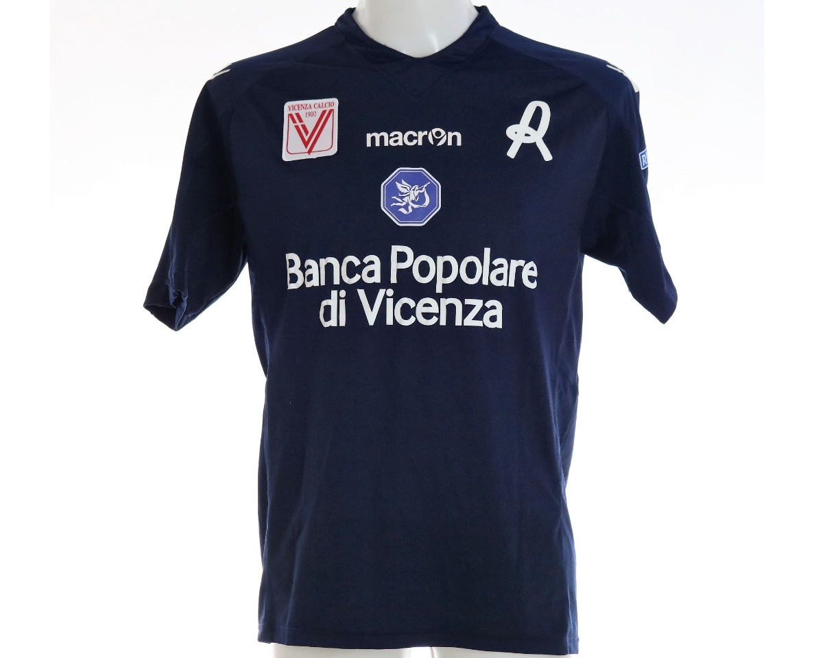 Vicenza Calcio 2014-15 Third Kit