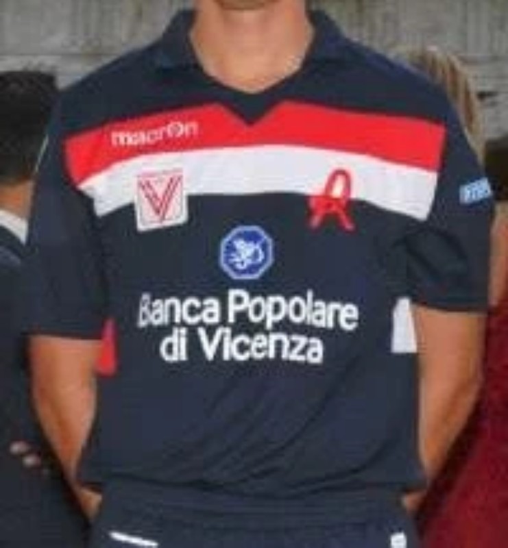 Vicenza Calcio 2015-16 Third Kit