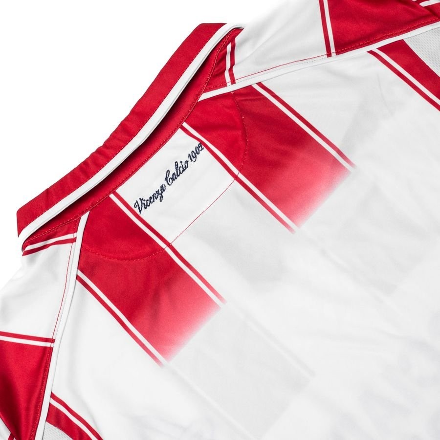 Vicenza Calcio 2017-18 Home Kit