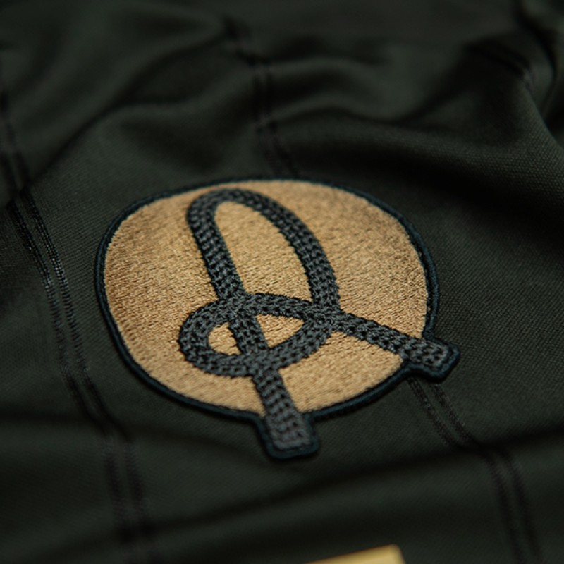 LR Vicenza 2020-21 Away Kit