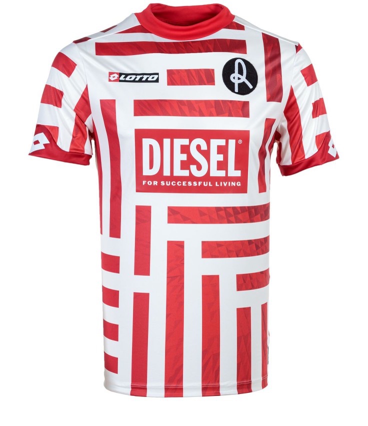 LR Vicenza 2021-22 Special Kit